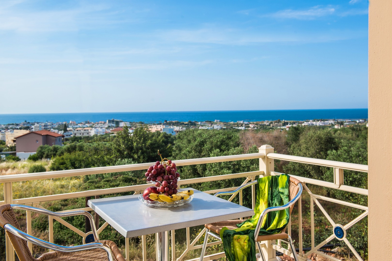 Notos Heights Hotel & Suites